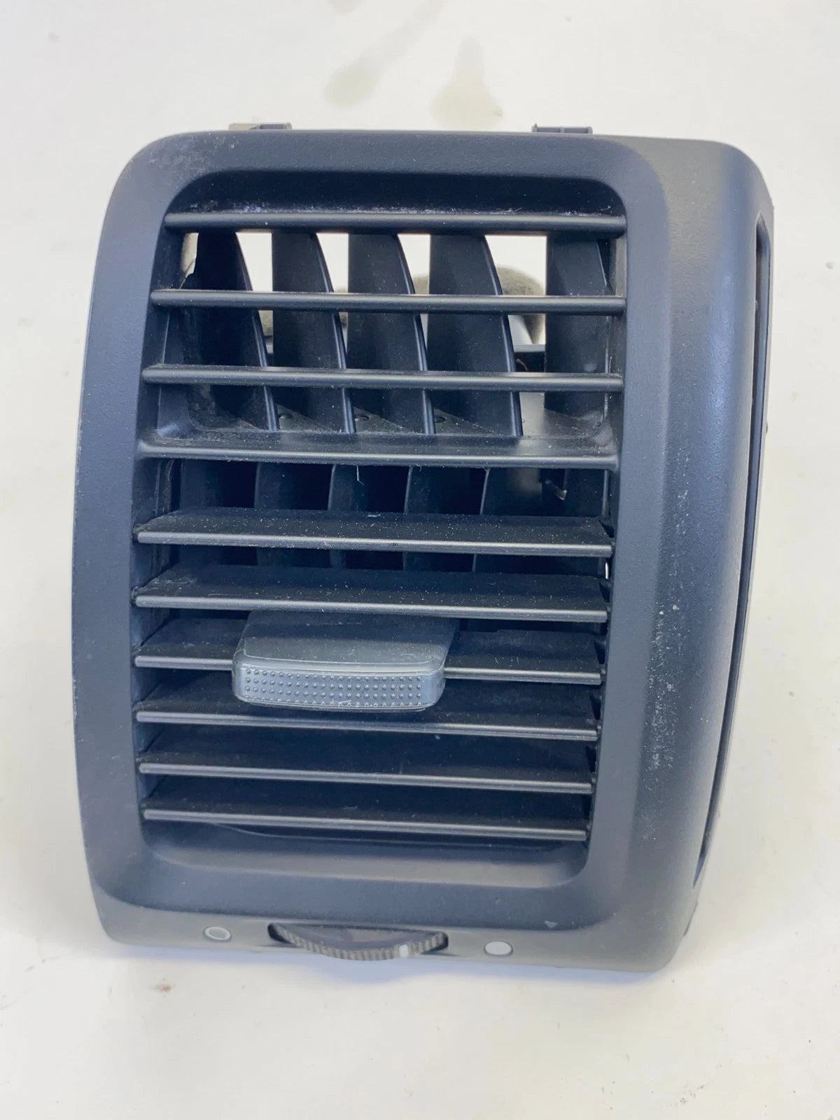 2003-2007 HONDA ACCORD RIGHT PASSENGER SIDE OUTER DASH A/C AIR VENT OUTLET OEM