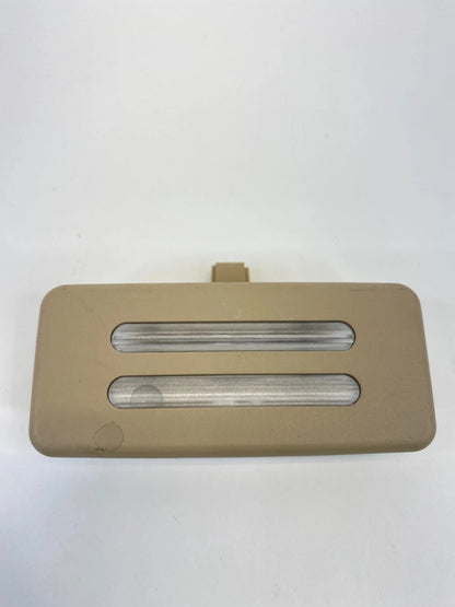 2007 2008 BMW 328XI FRONT INNER INTERIOR SUNVISOR VANITY LIGHT LAMP 155149