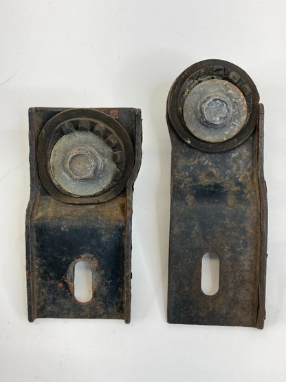 02 03 04 05 06 MAZDA MPV RADIATOR UPPER SUPPORT BRACKET PAIR SET OEM