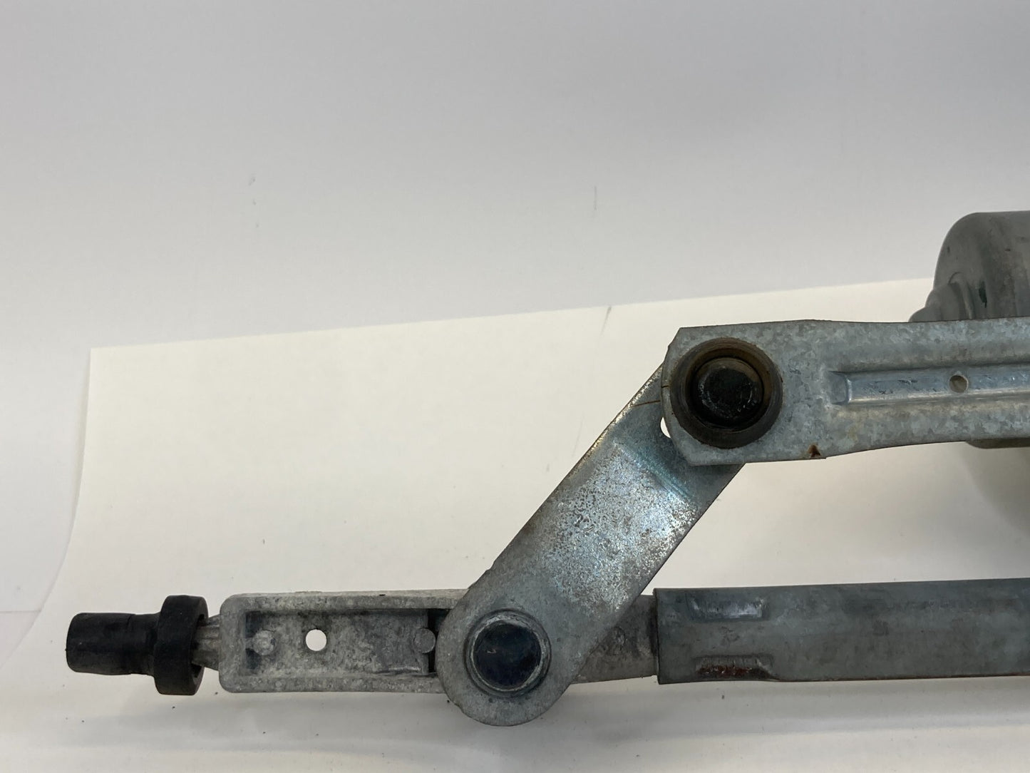 2008-2016 Chrysler Town & Country Front Windshield Wiper Motor Transmission OEM