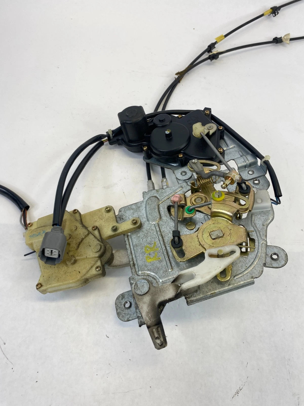 1999-2004 HONDA ODYSSEY REAR RIGHT SLIDING DOOR LOCK ACTUATOR CONTROL OEM