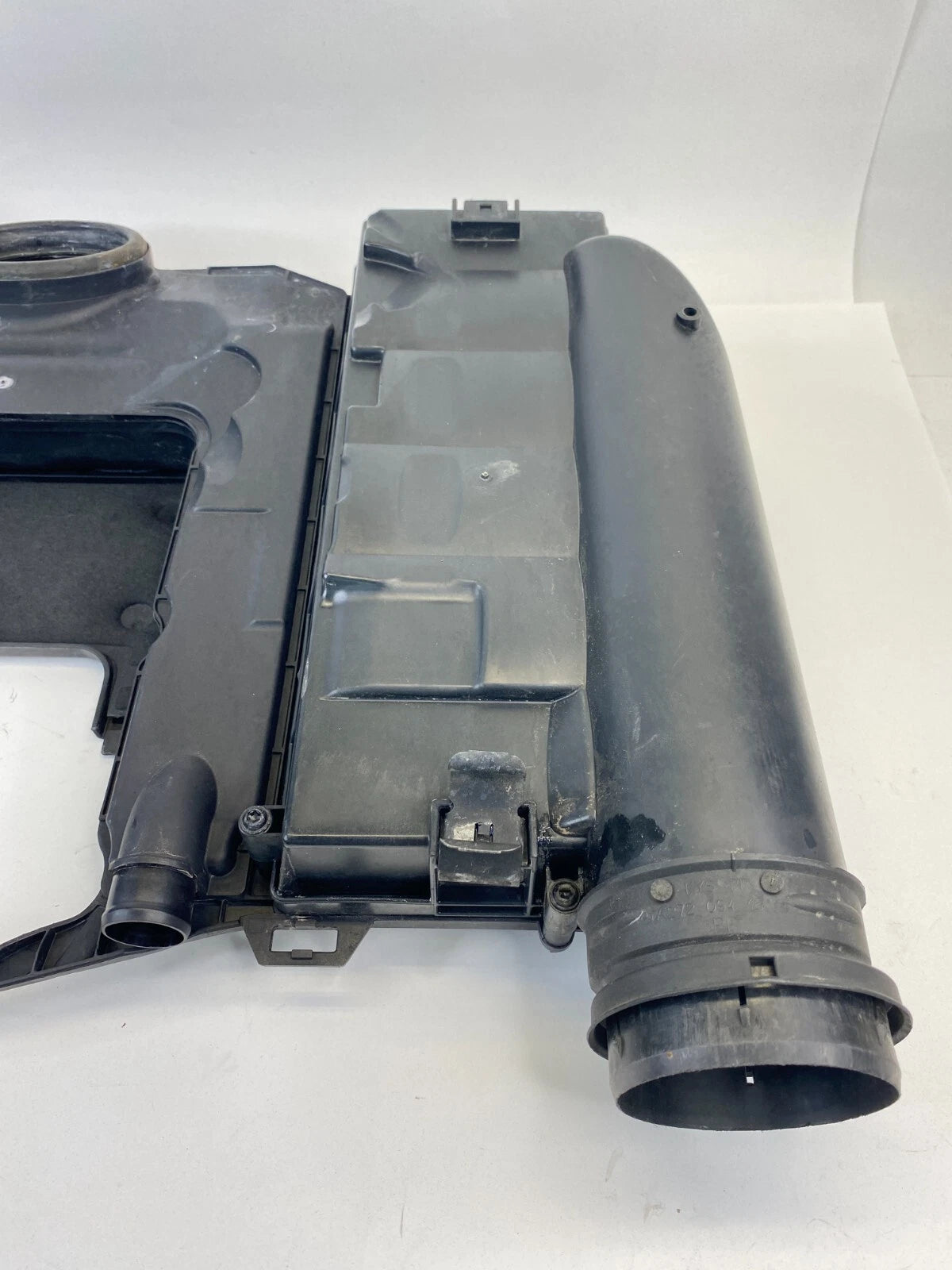 06-12 MERCEDES-BENZ R350 3.5L V6 AIR INTAKE COVER FILTER CLEANER OEM A2730901001