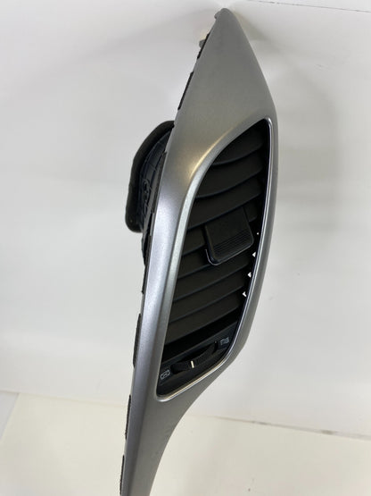 13-17 Hyundai Elantra GT Center Right Interior Garnish Molding Air Vent Duct OEM