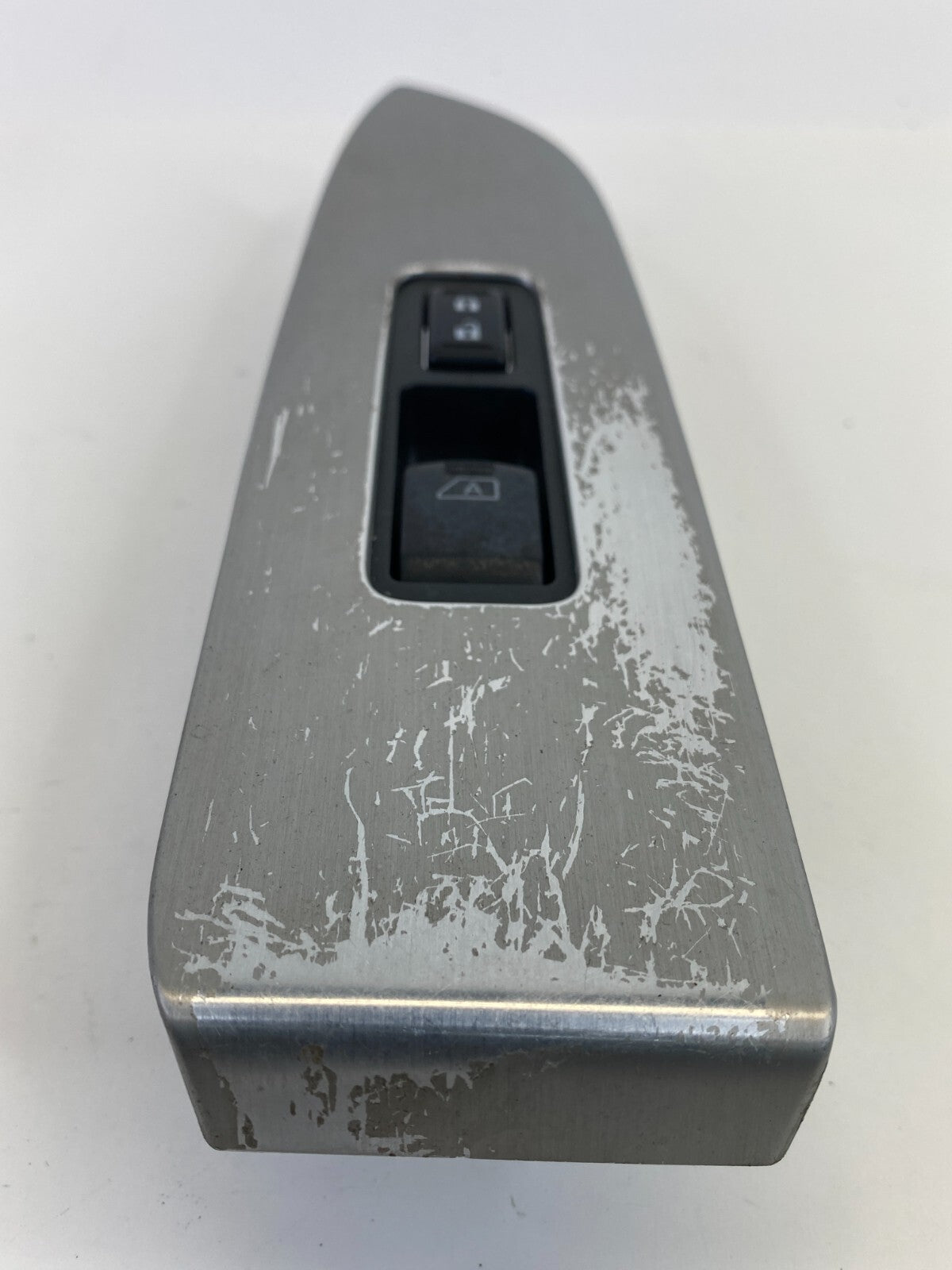 2009-2014 Nissan Murano Front Right Side Door Power Window Switch w/ Trim Bezel