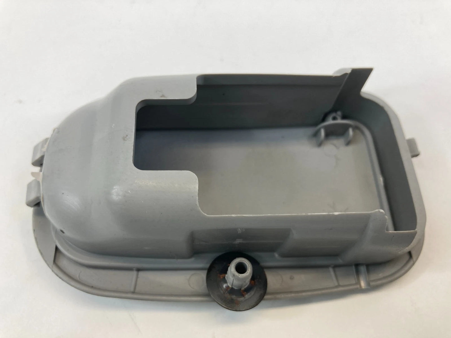 2007-2011 HYUNDAI ACCENT SEDAN REAR SEAT CHILD ANCHOR COVER TRIM BEZEL PANEL OEM