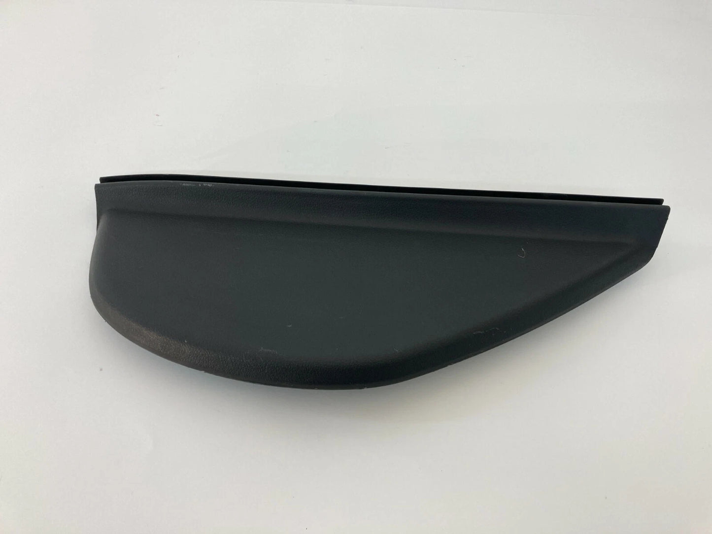 2007 2008 HYUNDAI ENTOURAGE DASH RIGHT PASSENGER END CAP COVER TRIM 84788-4D000