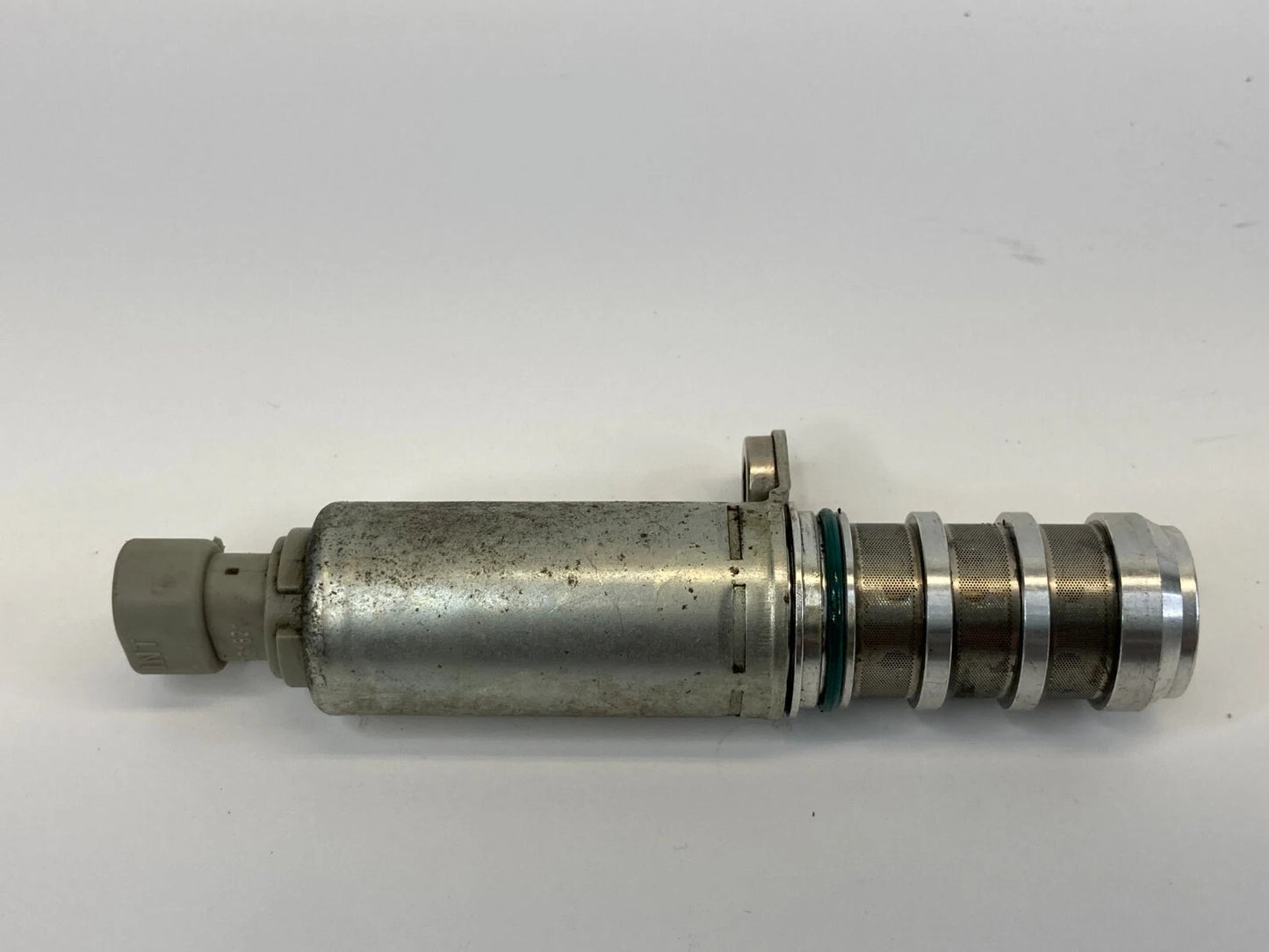 2010-2017 CHEVROLET EQUINOX INTAKE VARIABLE VALVE TIMING VVT SOLENOID OEM
