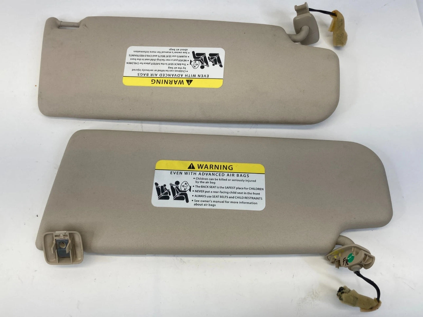 2011-2018 VOLKSWAGEN JETTA DRIVER & PASSENGER SUNVISOR SUN VISOR SET OEM