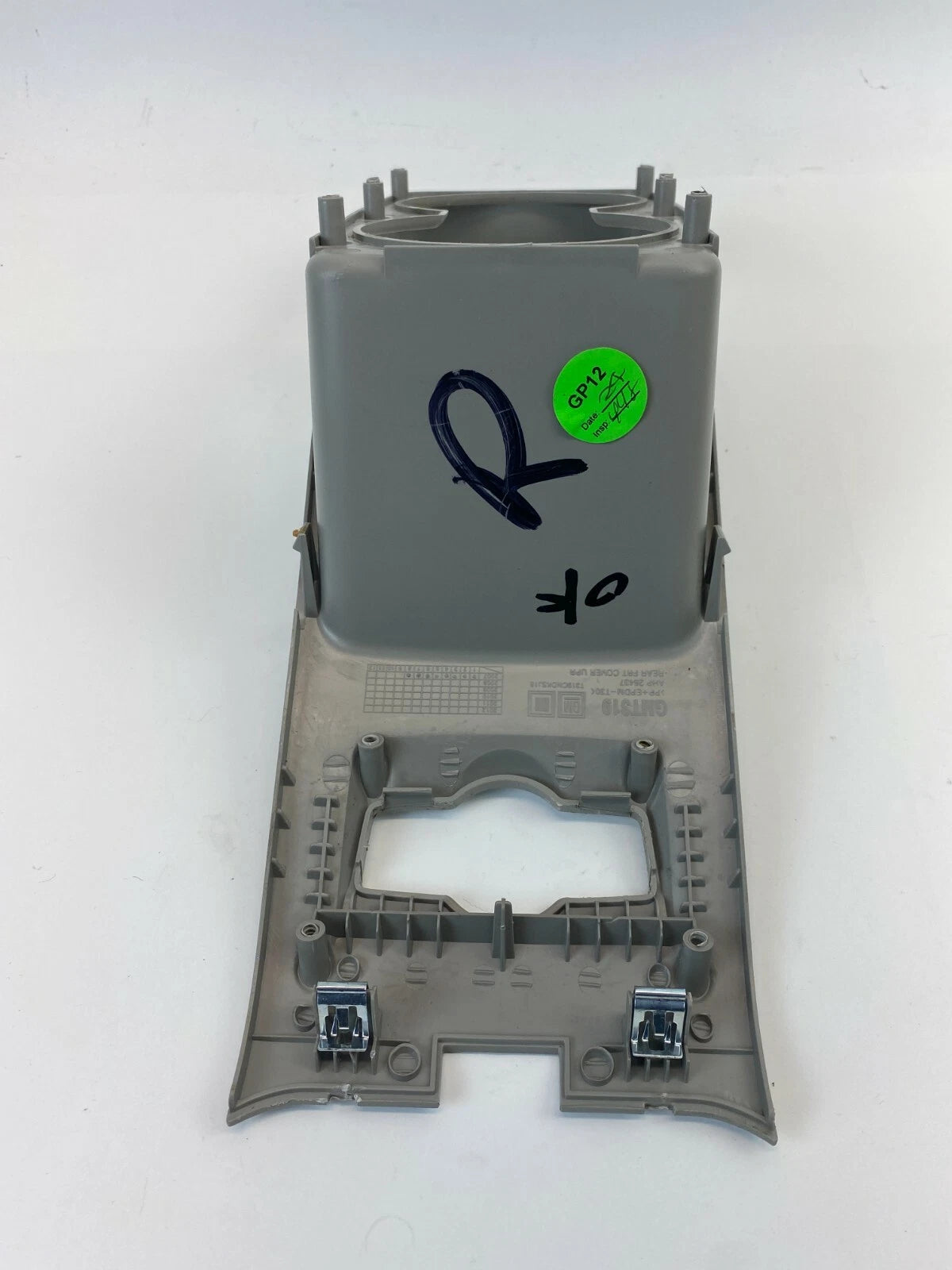 2008 2009 2010 SATURN VUE UPPER CENTER CONSOLE CUP HOLDER BEZEL COVER AHP26437
