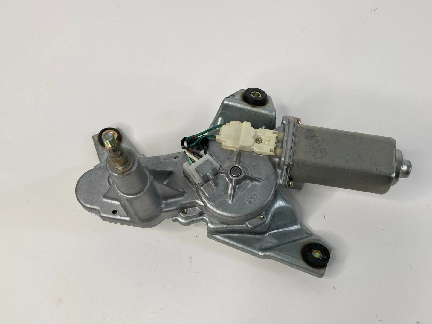 2002-2006 HONDA CR-V REAR WINDSHIELD WIPER MOTOR ASSEMBLY 34963-581 OEM
