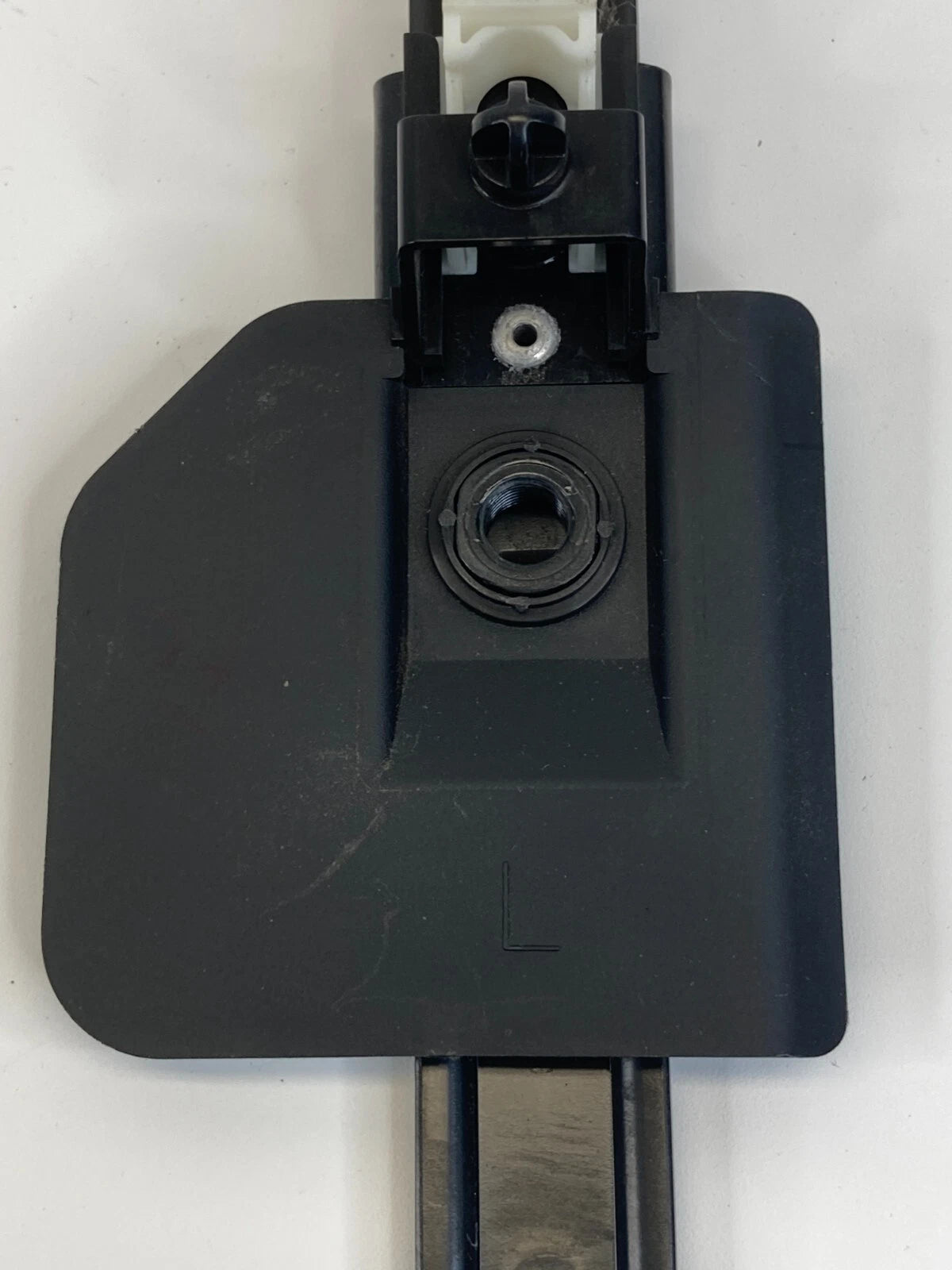 1996-2004 ACURA RL FRONT LEFT DRIVER SIDE SEAT BELT HEIGHT ADJUSTER OEM