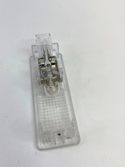 2002 2003 2004 2005 BMW 745I 745LI DASH GLOVE BOX LIGHT COMPARTMENT LAMP 6902911