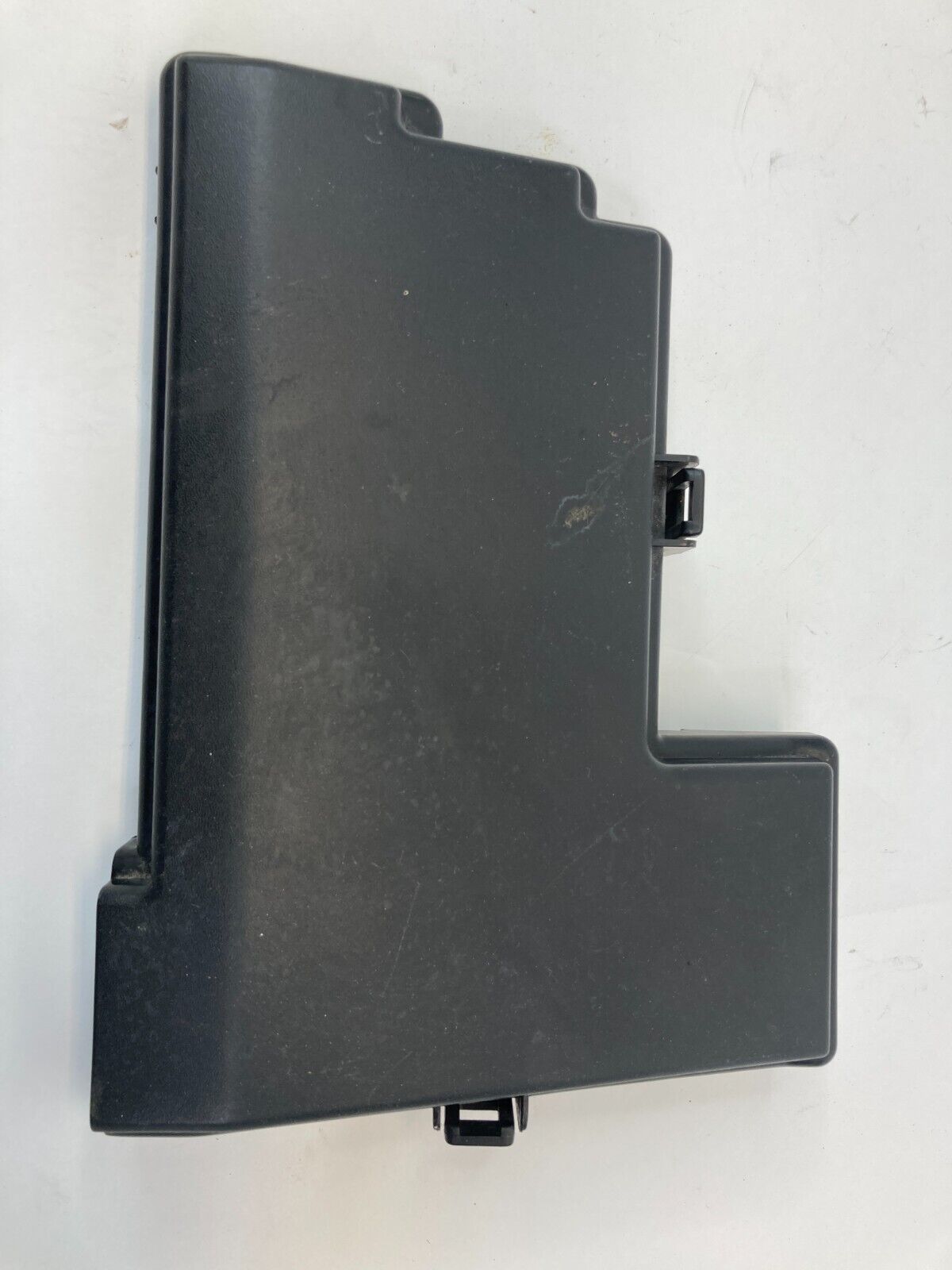 2007 2008 Nissan Sentra Engine Compartment Relay Box Upper Cover OEM