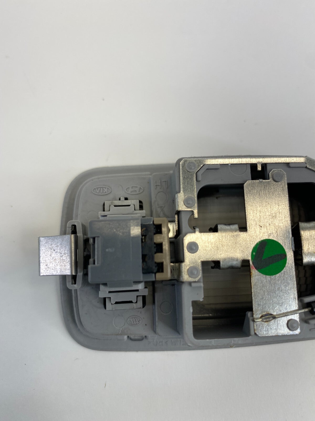 2013-2018 Hyundai Santa Fe Sport Roof Interior Rear Left Dome Map Light Lamp OEM