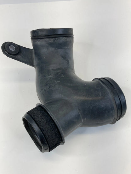 2005-2010 KIA SPORTAGE LX 2.0L L4 AIR INTAKE DUCT CONNECTOR HOSE 28211-2E100 OEM