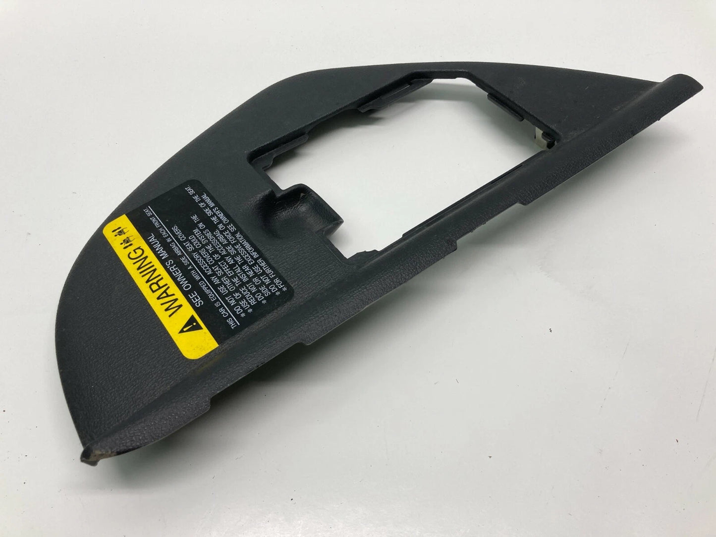 2007-2009 HYUNDAI ELANTRA FRONT LEFT DRIVER DASH END CAP COVER TRIM 84716-2H000