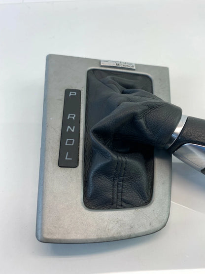 12-14 FORD FOCUS A/T CENTER CONSOLE SHIFTER SHIFT BEZEL BOOT & KNOB 75C812-012