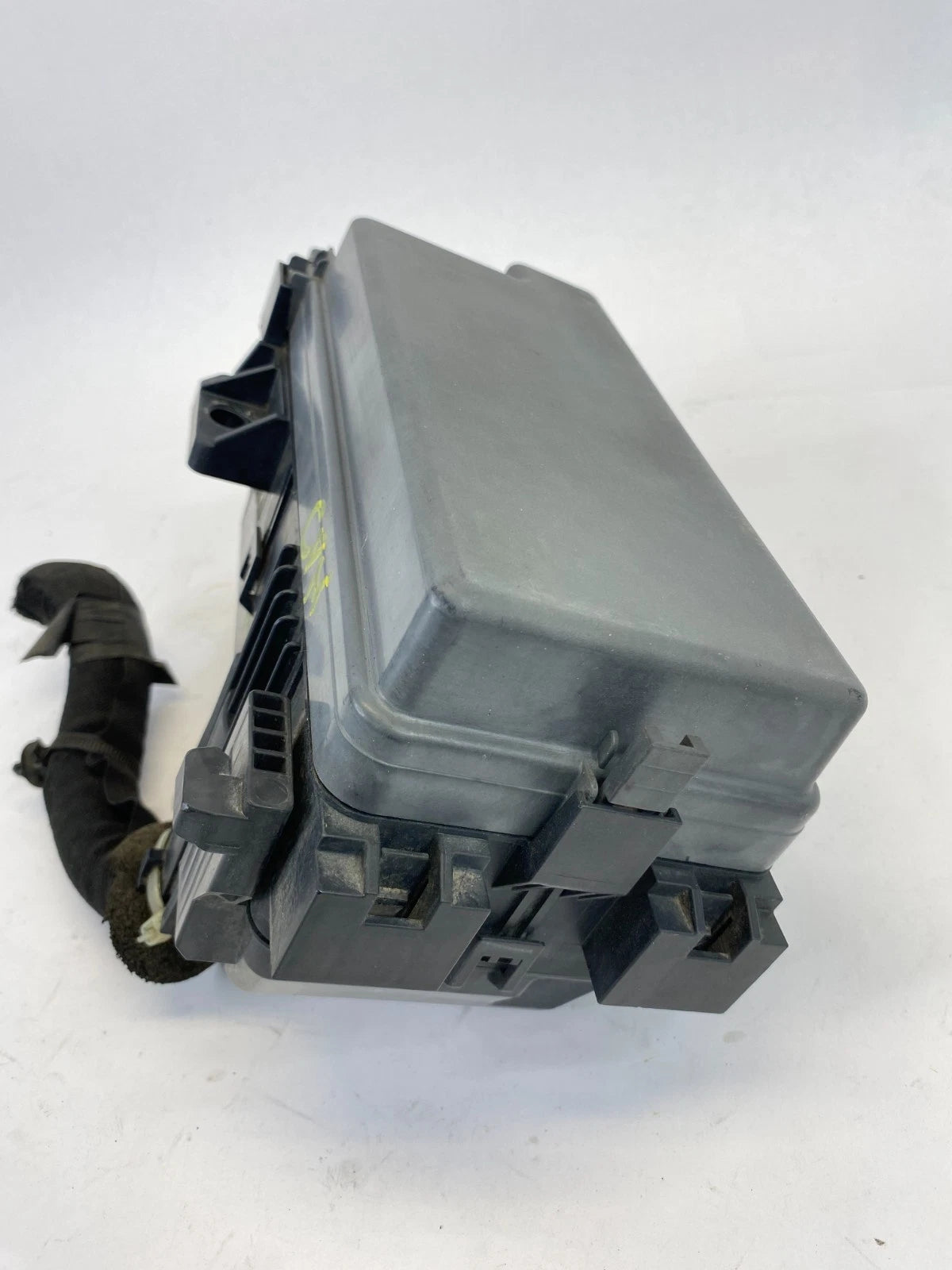 2013-2017 HONDA ACCORD SEDAN 2.4L ENGINE FUSE RELAY BOX COMPARTMENT T2A-A1 OEM