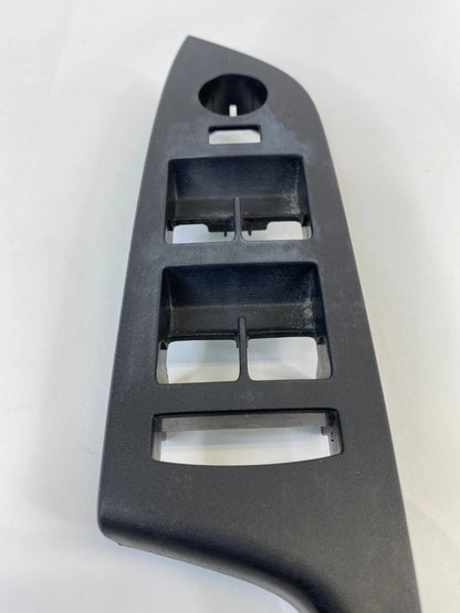 2010-2017 CHEVROLET EQUINOX FRONT LEFT MASTER WINDOW SWITCH BEZEL TRIM 25946838