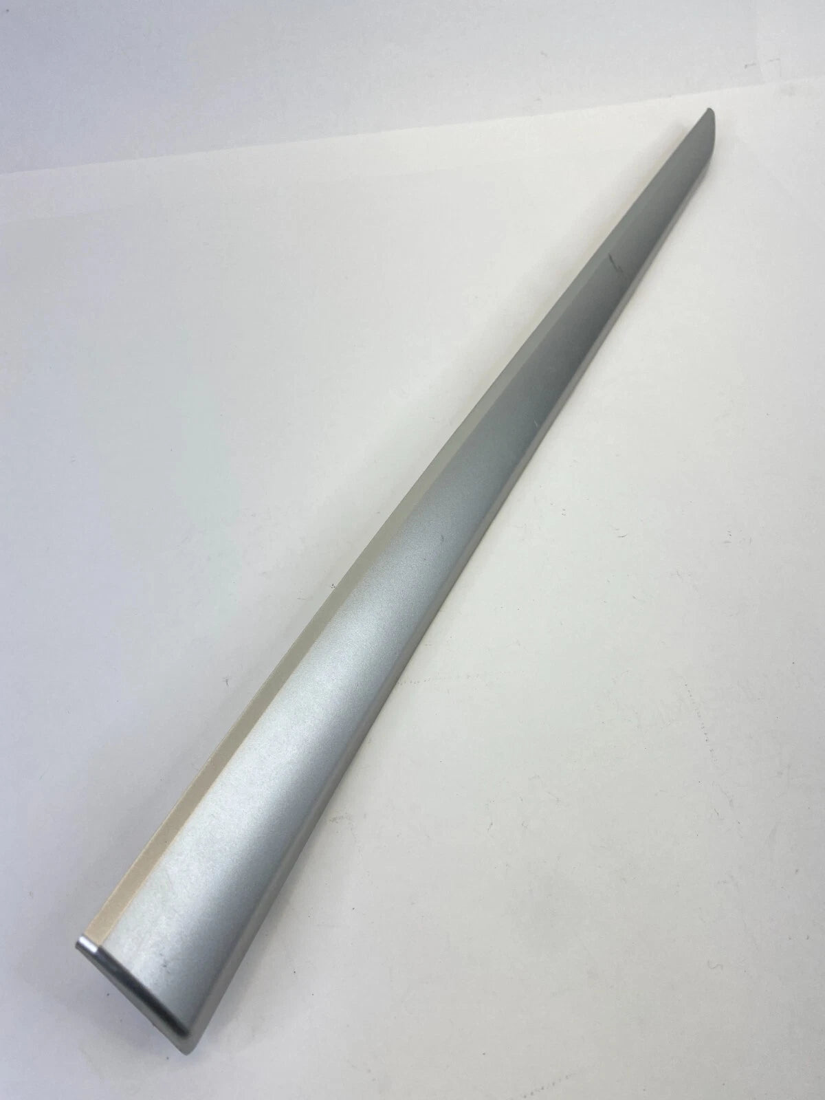 10 11 12 13 SUBARU OUTBACK REAR RIGHT SIDE INTERIOR DOOR TRIM MOLDING 94228AJ04A