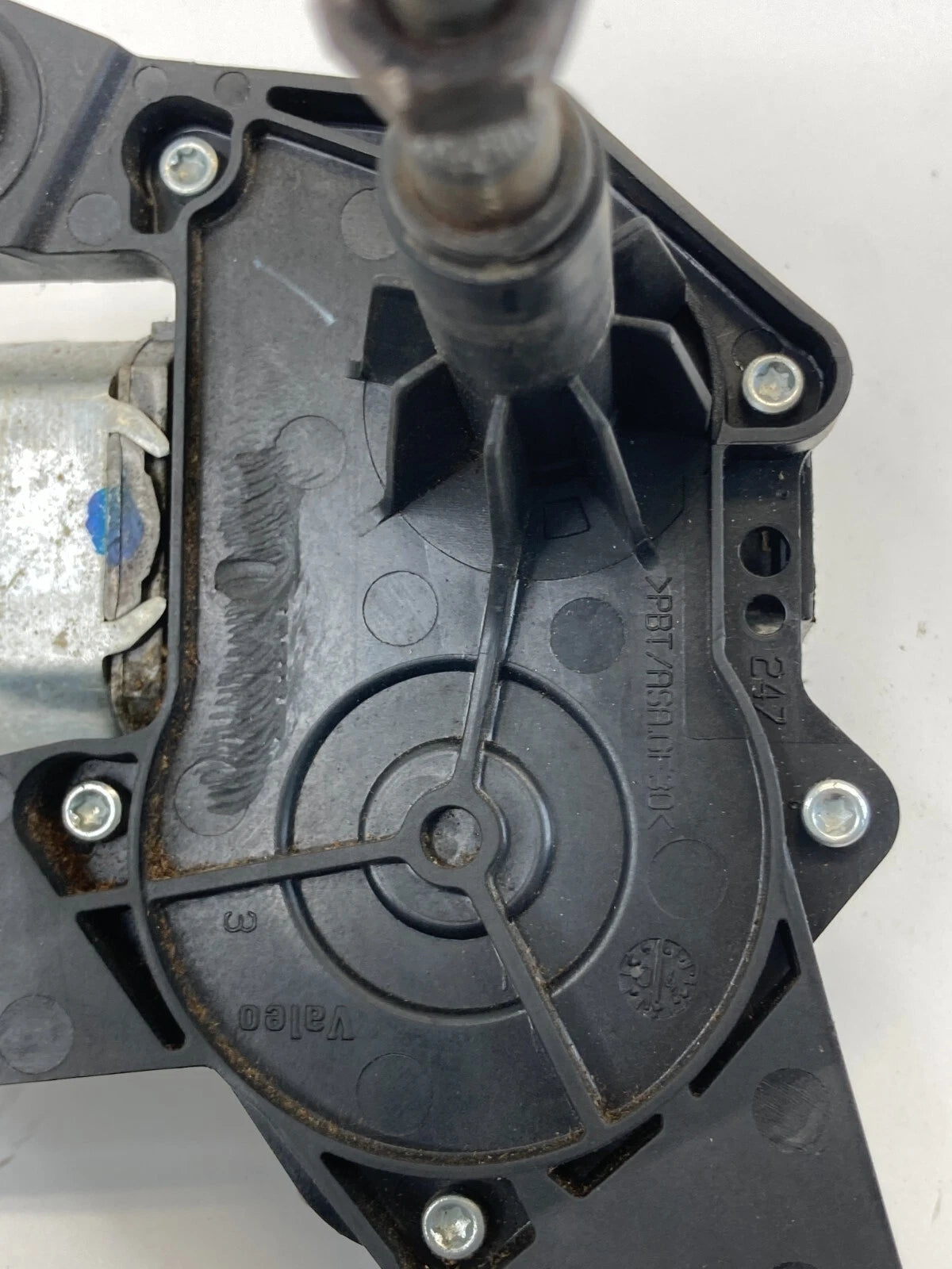 2004-2009 CADILLAC SRX REAR LIFTGATE WINDOW WINDSHIELD WIPER MOTOR ASSEMBLY OEM