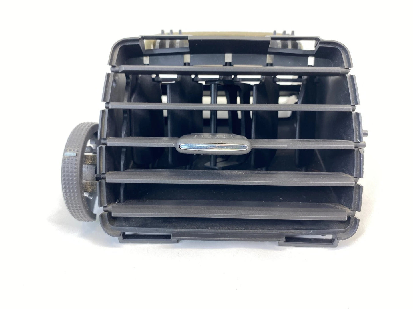 2006-2011 BUICK LUCERNE DASH RIGHT CENTER SIDE AC AIR VENT OUTLET DUCT OEM