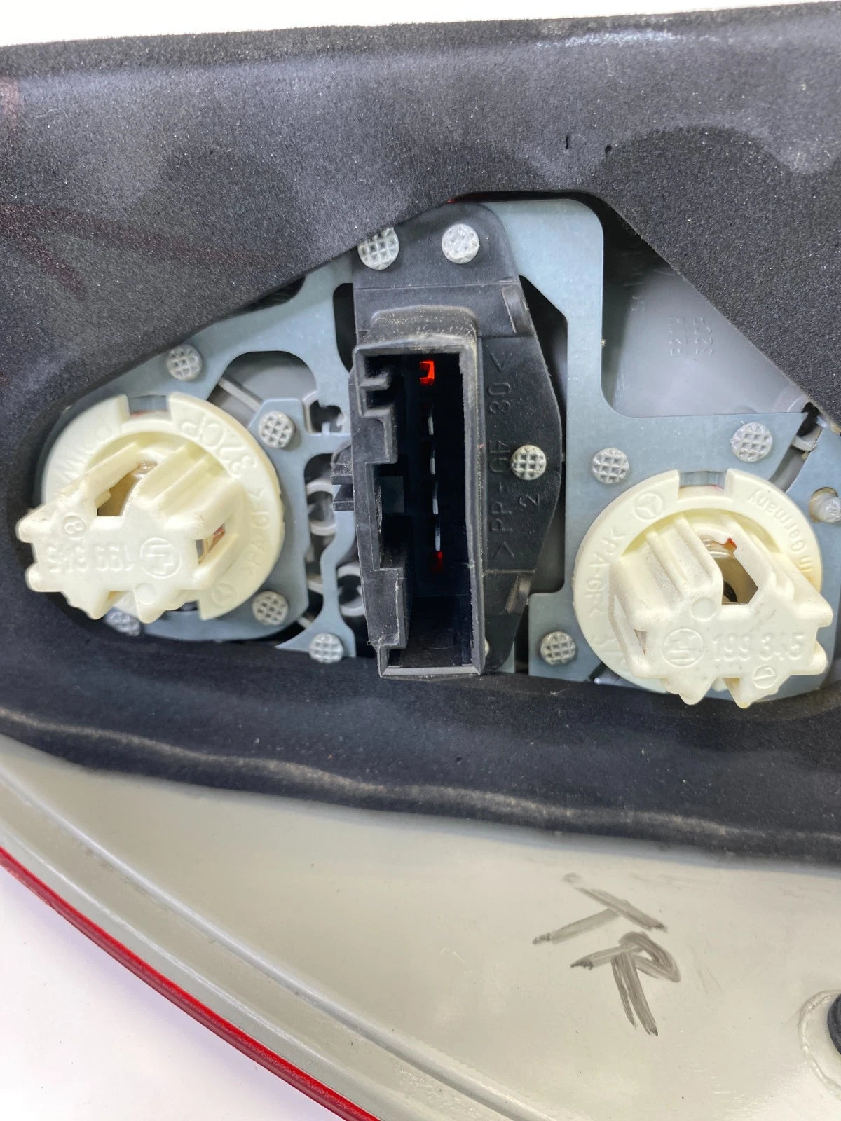 2004 2005 2006 BMW X5 RIGHT OUTER SIDE TAIL LIGHT TAILLIGHT LAMP 63217164474 OEM