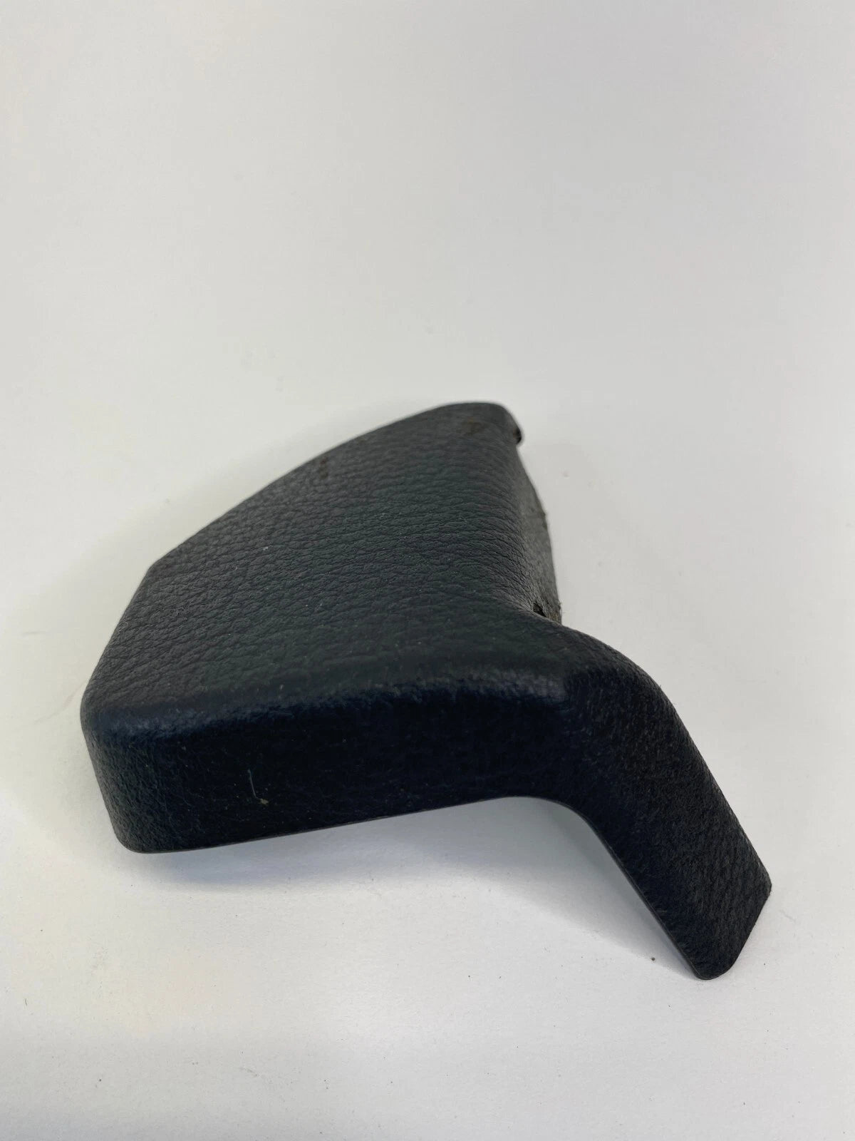 03-07 MAZDA 6 MAZDA6 DRIVER SEAT FRONT RIGTH SIDE RAIL TRACK COVER GK2H-57-043