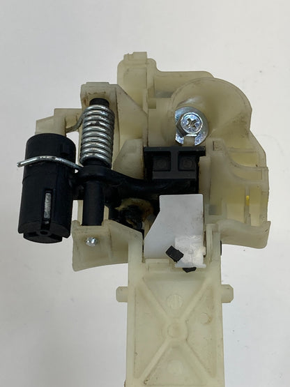 2014-2019 Kia Soul Rear Left Back Exterior Door Handle Assembly OEM