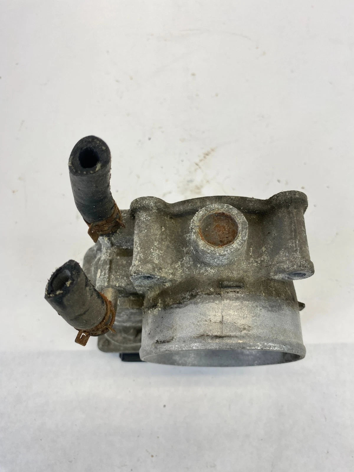 2005-2018 TOYOTA AVALON 3.5L THROTTLE BODY VALVE ASSY 22030-0P050 OEM