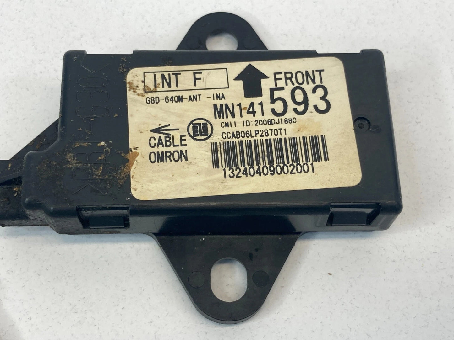 2007-2013 MITSUBISHI OUTLANDER SUV 2.4L FRONT KEYLESS ENTRY ANTENNA MN141593 OEM
