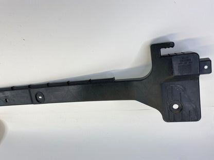 2003-2007 Saab 9-3 Convertible Rear Center Bumper Cover Bracket Holder 12830169