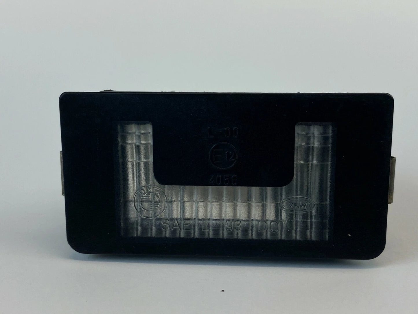 95-01 BMW 740I 740IL 750IL REAR TRUNK LICENSE PLATE LIGHT LAMP ASSEMBLY 8352424