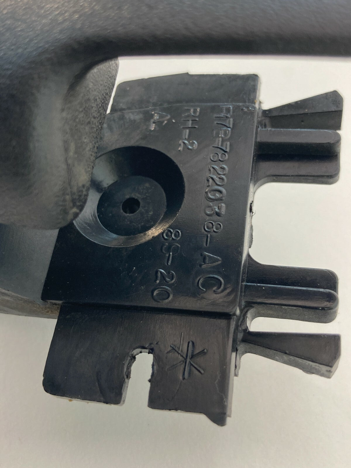 91-01 Ford Explorer Front Right Side Interior Inner Door Handle F17B-7822038-AC