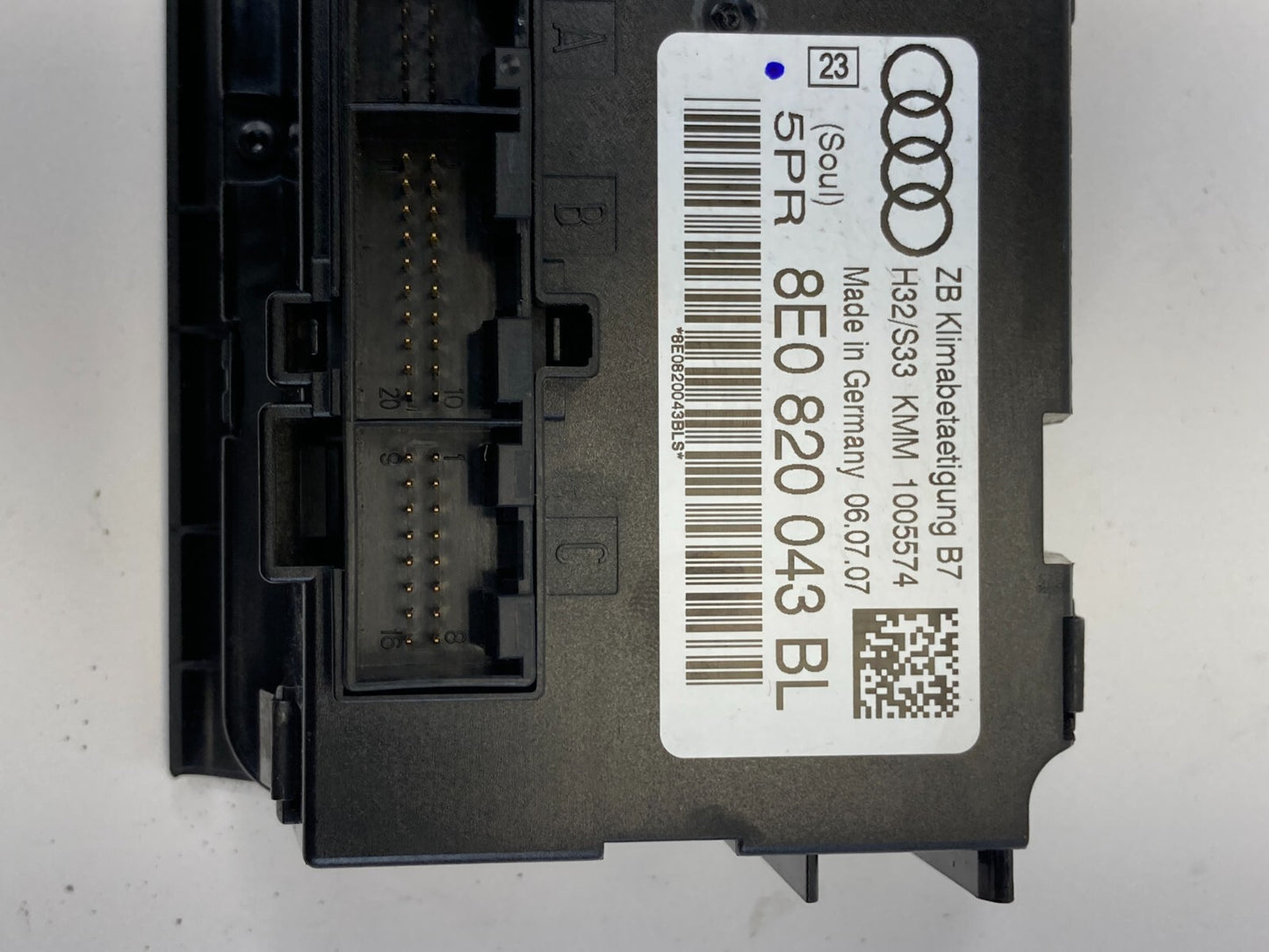 05-09 Audi A4 Dash A/C Heater Temperature Switch Climate Control 8E0-820-043-BL