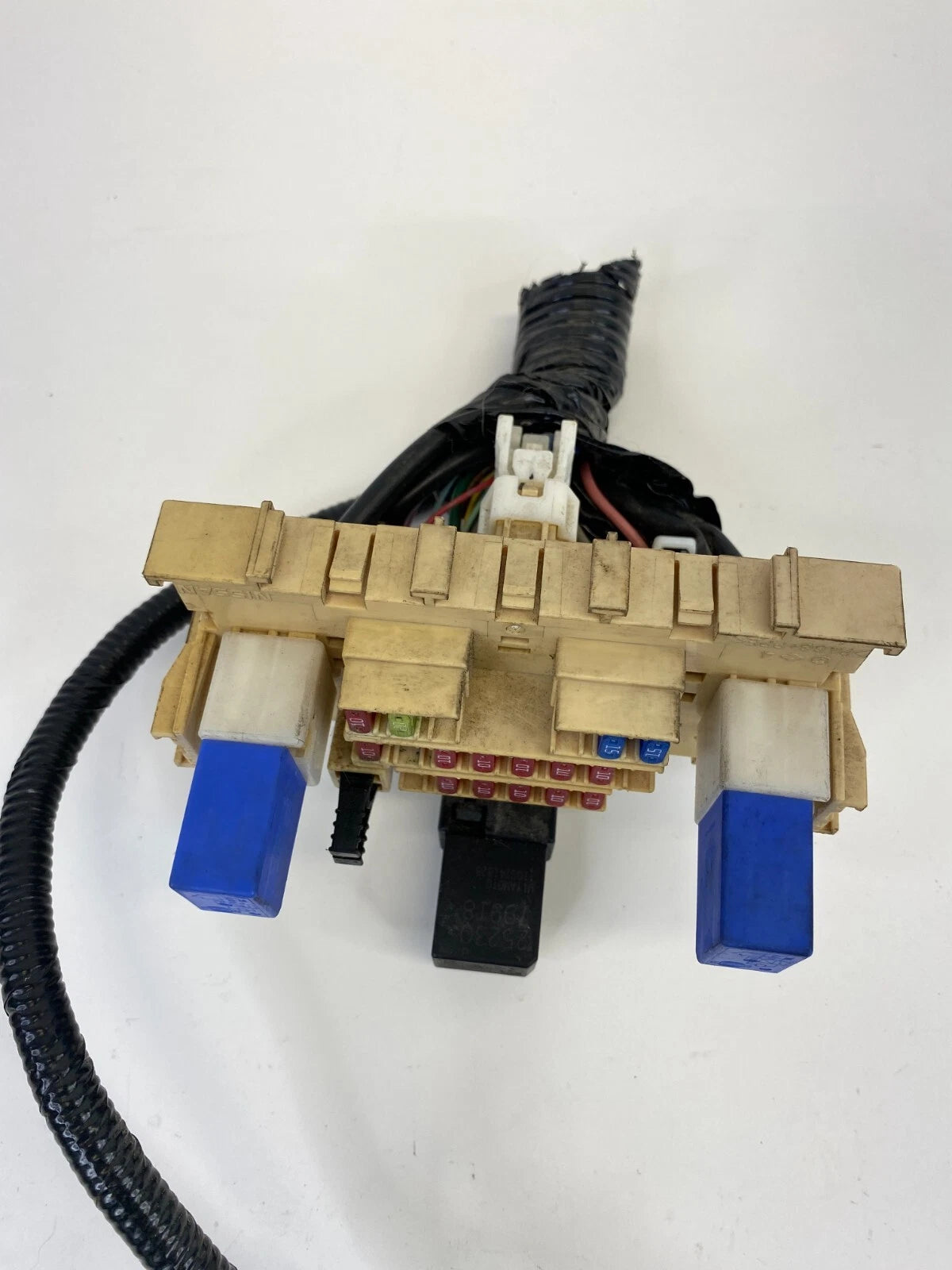 2008-2013 NISSAN ROGUE 2.5L A/T DASHBOARD FUSE BOX RELAY JUNCTION BLOCK OEM