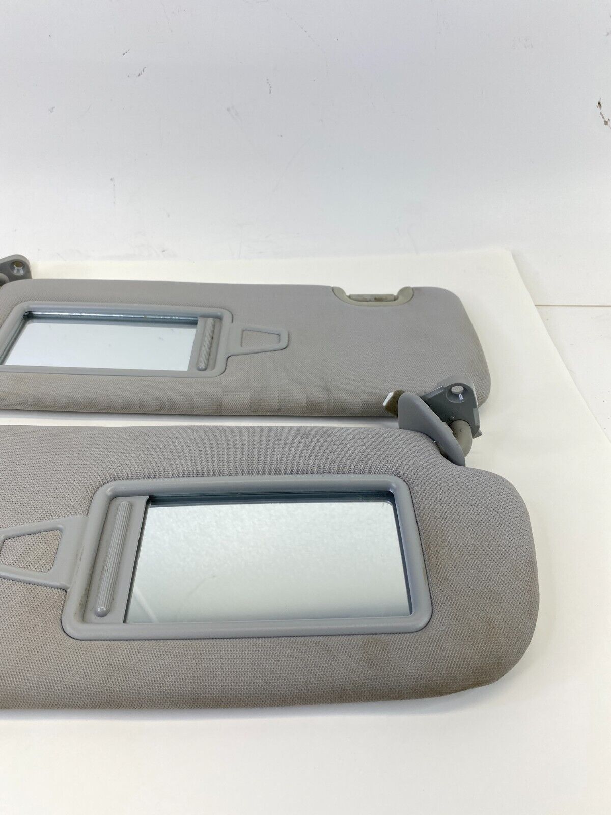 2013-2019 Hyundai Santa Fe Sunvisor Left & Right Sun Visor Shade Set Pair OEM