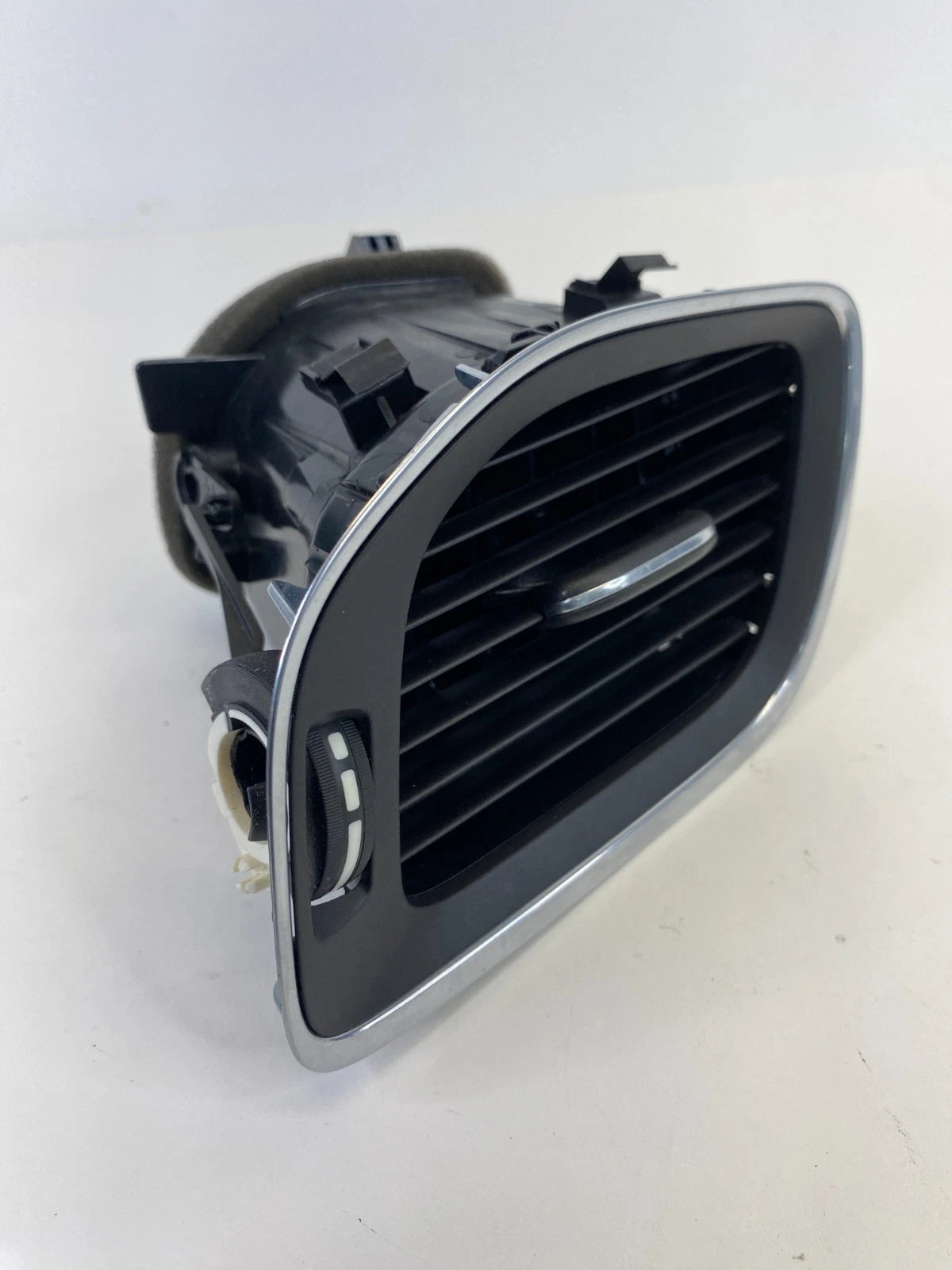 11-18 VOLVO S60 RIGHT PASSENGER SIDE DASH AC AIR VENT GRILLE OUTLET 30791696 OEM