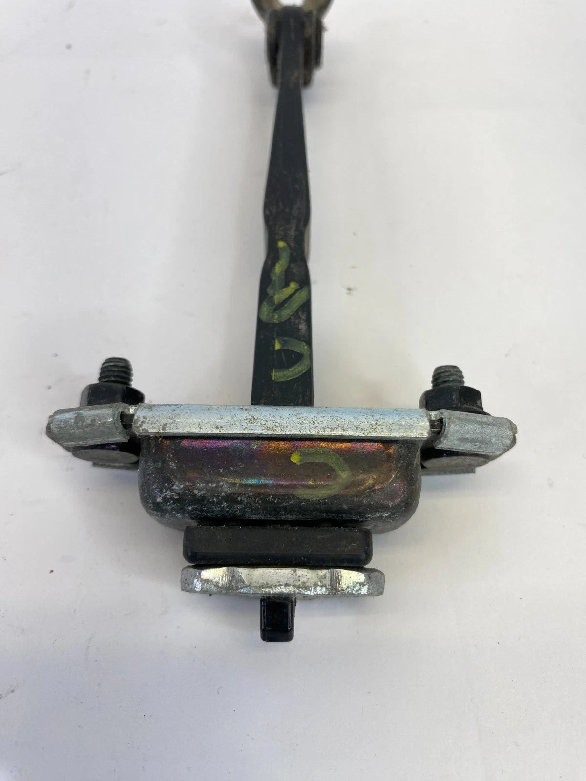 2011-2016 KIA OPTIMA REAR RIGHT DOOR HINGE CHECK STRAP STOP STOPPER DETENT OEM