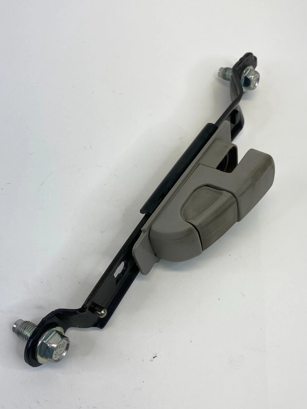 2004-2008 NISSAN MAXIMA FRONT LEFT SIDE SEAT BELT HEIGHT ADJUSTER ADJUSTMENT OEM