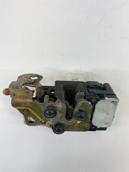 2004-2006 CHEVROLET AVALANCHE FRONT RIGHT SIDE DOOR LOCK LATCH ACTUATOR ASSEMBLY