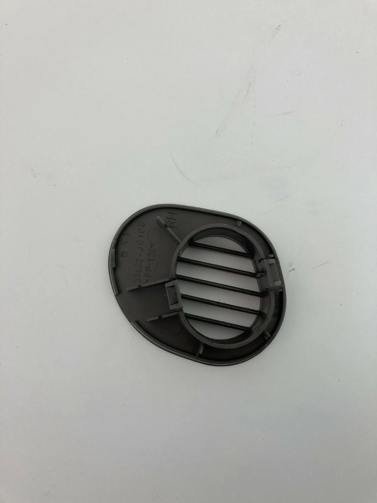 1998-2005 LEXUS GS300 FRONT RIGHT PASSENGER DASH DEFROST AIR VENT GRILLE OEM