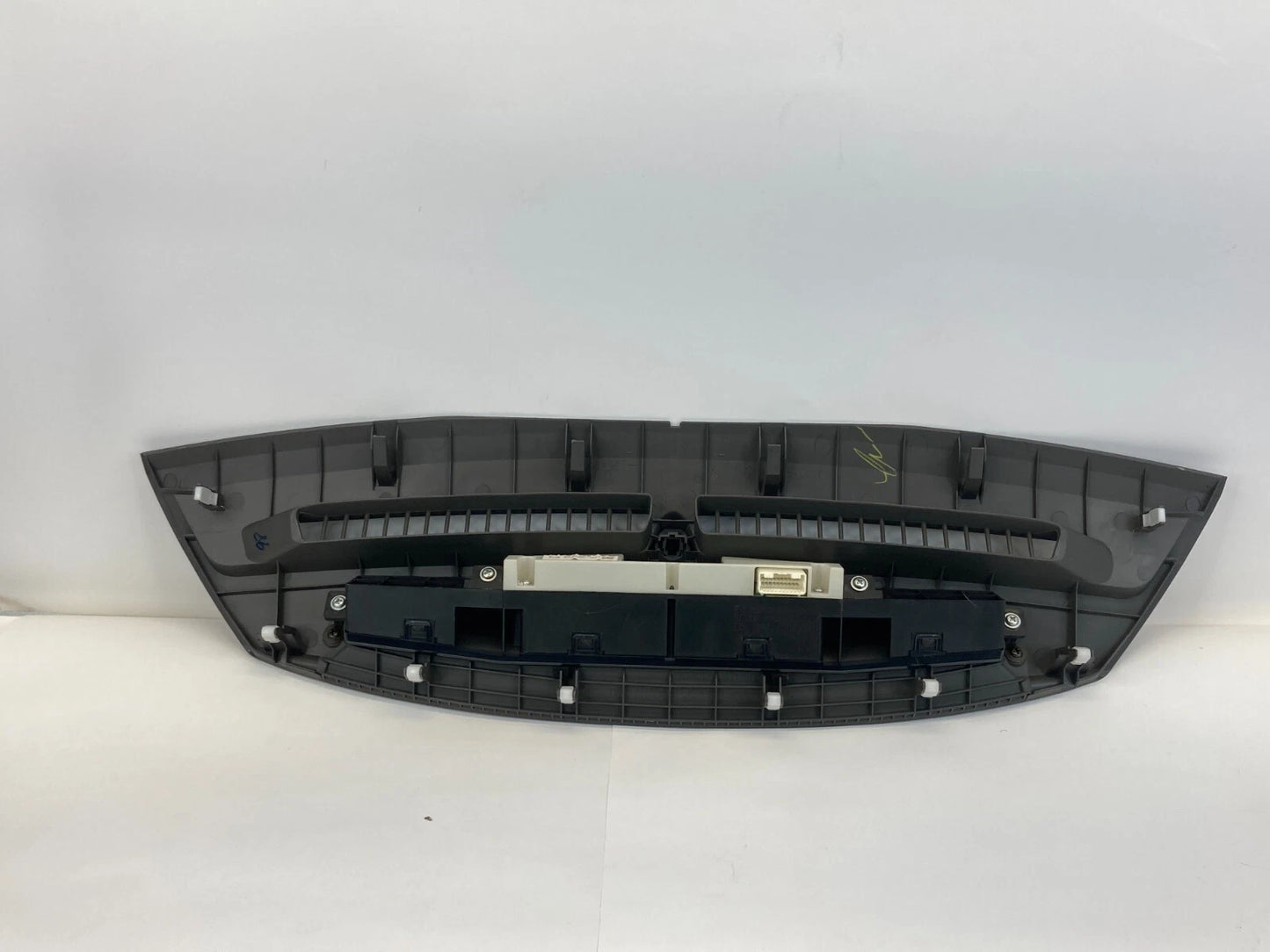 2007-2011 TOYOTA CAMRY CENTER DASH DIGITAL CLOCK W/ BEZEL DEFROST 83910-06100