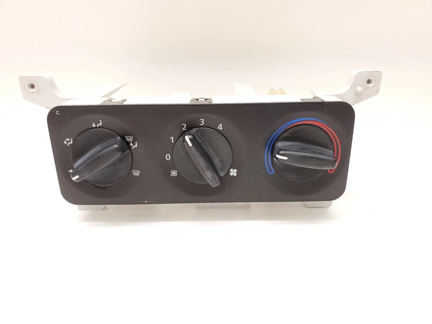 2004 2005 LAND ROVER FREELANDER A/C HEATER TEMPERATURE CLIMATE CONTROL SWITCH