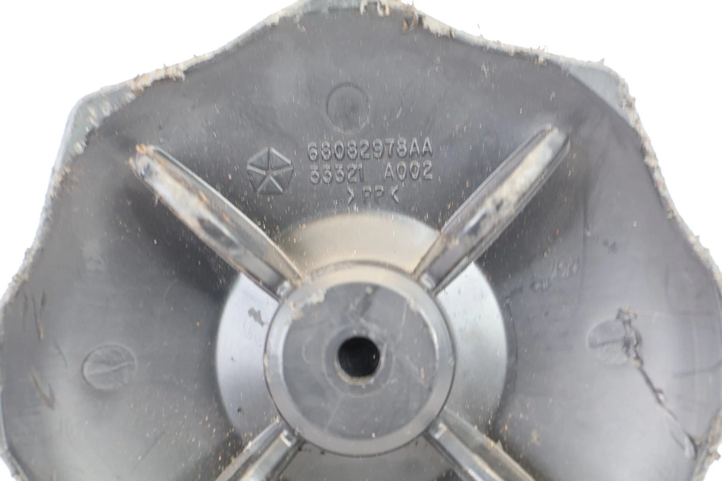 2011-2022 GRAND CHEROKEE SPARE TIRE WHEEL HOLD DOWN BOLT RETAINER 68082978AA OEM