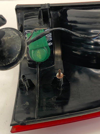 02 03 04 05 Ford Explorer Rear Left RR LH Side Tail Light Taillight Lamp OEM