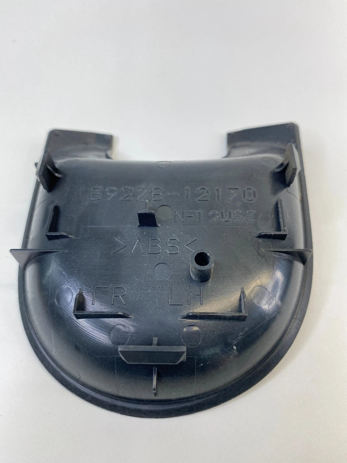 2008-2015 SCION XB SEDAN FRONT LEFT DRIVER DOOR INTERIOR HANDLE BEZEL 6927812170