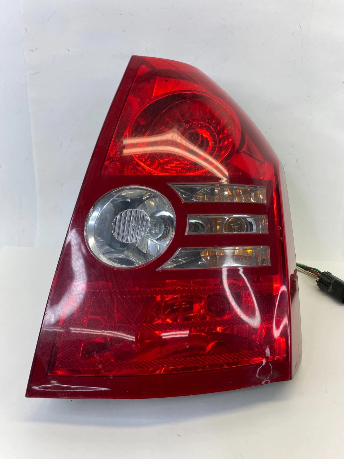 08-10 CHRYSLER 300 SEDAN REAR RIGHT SIDE TAILLIGHT TAIL LIGHT TAILLAMP LAMP OEM