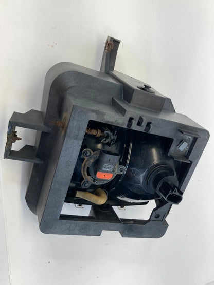 2003-2007 CADILLAC CTS FRONT RIGHT PASSENGER FOG & PARK TURN SIGNAL LIGHT LAMP