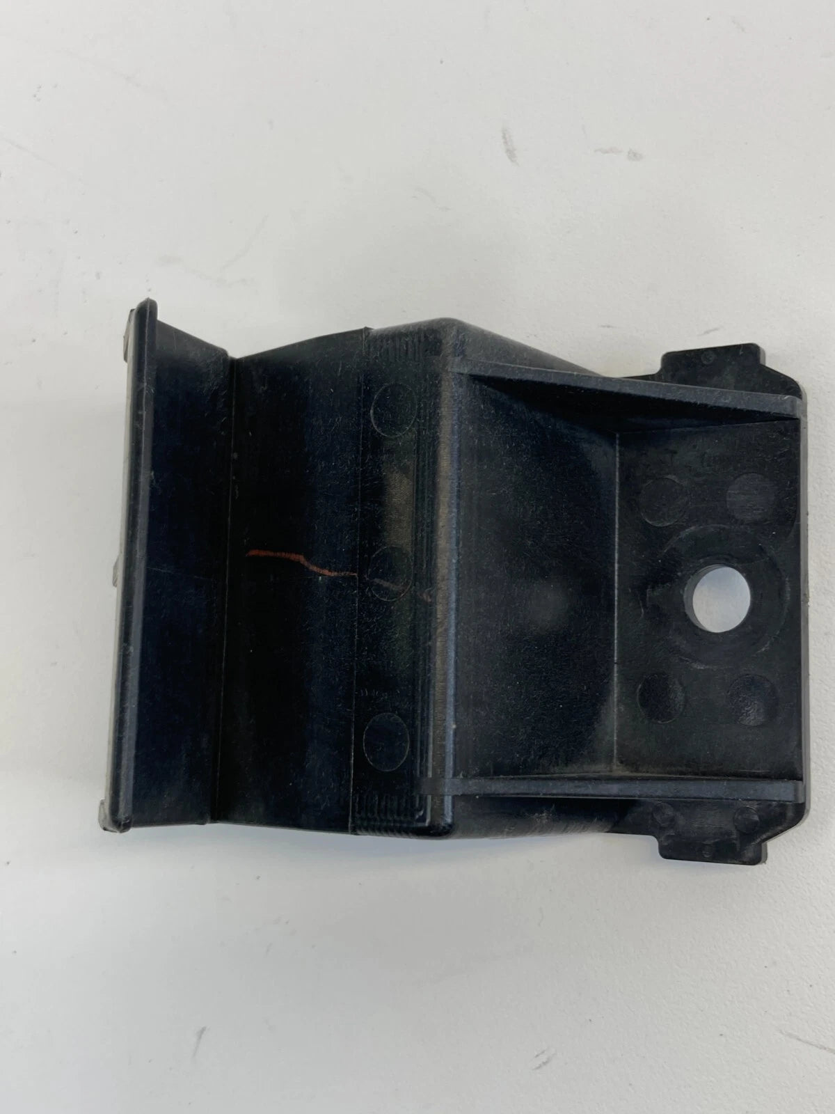 2010 2011 2012 2013 MAZDA 3 BUMPER BRACKET SUPPORT RETAINER OEM